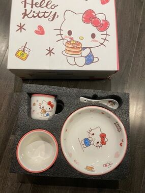 Hello Kitty White and Pink Ceramic Bowl, Mug & Spoon Set